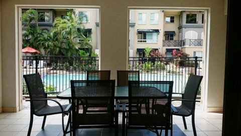 The Lakes Cairns Resort - Tourism Caloundra 3