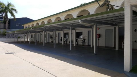 Siesta Villa Motel - Tourism Caloundra 8