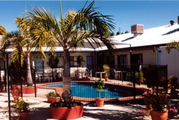 Peppercorn Motel & Restaurant - Tourism Caloundra 0