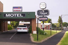 The Diplomat Motel - Tourism Caloundra 0