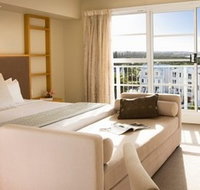 Quality Suites Deep Blue - Tourism Caloundra