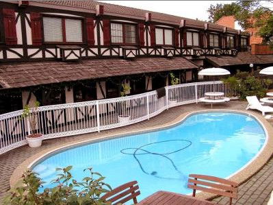 Ascot Motor Inn - Tourism Caloundra 1