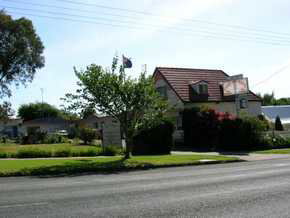 Amble Inn Motel - Tourism Caloundra 1