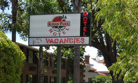 Kings Park Motel - Tourism Caloundra 0