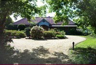 Monticello Countryhouse - Tourism Caloundra 0