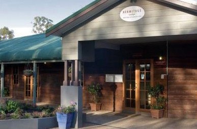 Hermitage Lodge - Tourism Caloundra 0