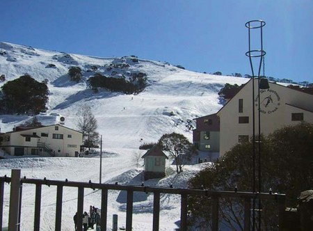 Falls Creek Hotel - Tourism Caloundra 2