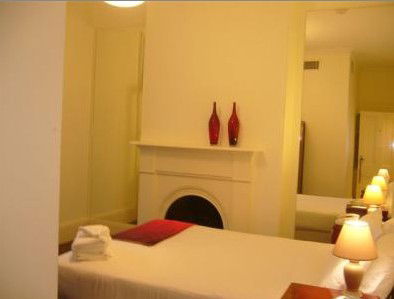 The Hughenden Boutique Hotel - Tourism Caloundra 2