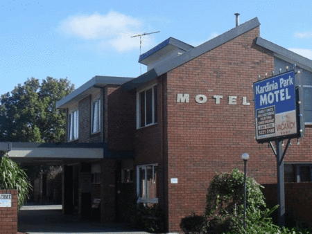 Kardinia Park Motel - Tourism Caloundra