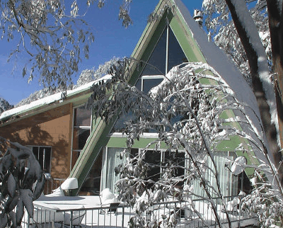 Ripparoo Ski Lodge - Tourism Caloundra