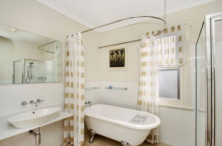 Robin Hill - Tourism Caloundra 5