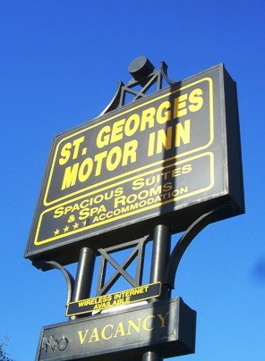 St Georges Motor Inn - Tourism Caloundra 0