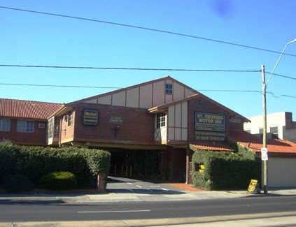 St Georges Motor Inn - Tourism Caloundra 4