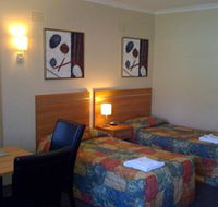 3 Sisters Motel - Tourism Caloundra