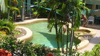 Coral Reef Resort  Holiday Apartments - Tourism Caloundra 2