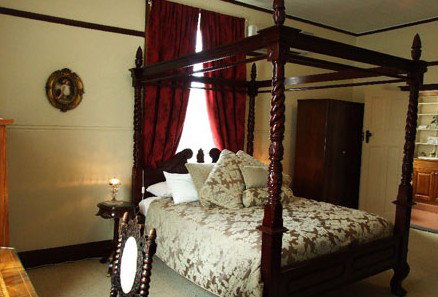 Beaufort House - Tourism Caloundra 0