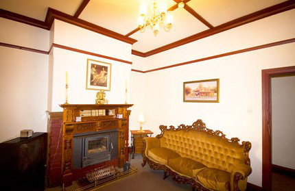 Beaufort House - Tourism Caloundra 4