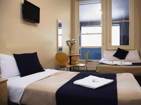 Macleay Lodge - Tourism Caloundra 1