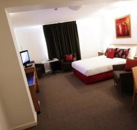 Townhouse Hotel - Tourism Caloundra