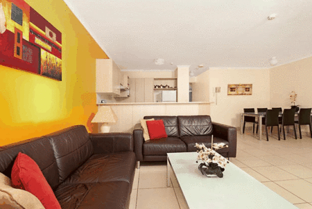 Blue Waters Apartments - Tourism Caloundra 2