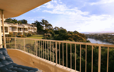 Noosa Crest Resort - Tourism Caloundra 2