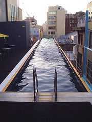 Adelphi Hotel - Tourism Caloundra 2