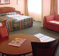 Embassy Motel - Tourism Caloundra