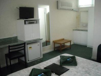 The Tree Motel - Tourism Caloundra 4