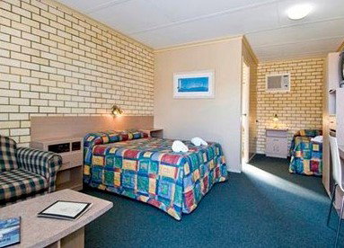 Econo Lodge Fraser Gateway - Tourism Caloundra 0
