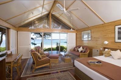 Kims Beach Hideaway - Tourism Caloundra 1