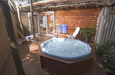 Kims Beach Hideaway - Tourism Caloundra 2