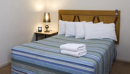 High Cross Park Lodge - Tourism Caloundra 4