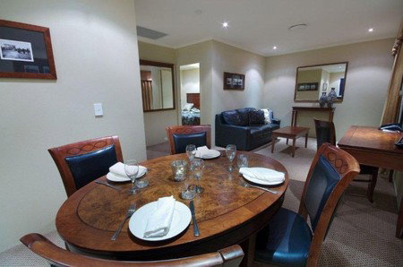 Quality Hotel Powerhouse - Tourism Caloundra 0