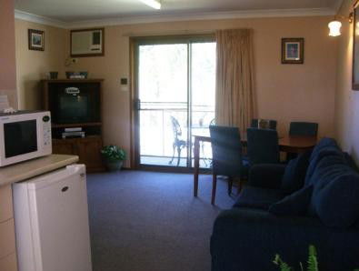 Bridge View Motel - Tourism Caloundra 5