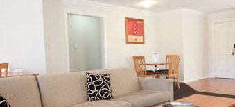 Charles Sturt Motor Inn - Tourism Caloundra 4