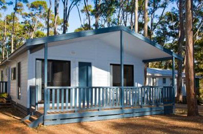 Island View Beach Resort - Tourism Caloundra 0
