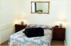 Telopea Inn On The Park - Tourism Caloundra 1