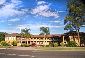Cumberland Motor Inn - Tourism Caloundra 0