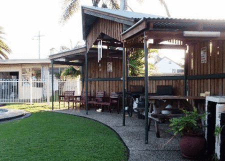 Hawaiian Sands Motor Inn - Tourism Caloundra 2