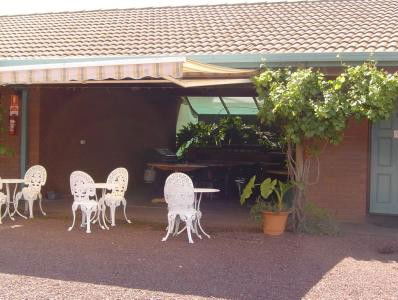Kanimbla Motor Inn - Tourism Caloundra 2