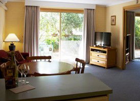 Nagambie Motor Inn - Tourism Caloundra 1
