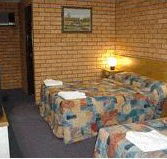 Royal Palms Motor Inn - Tourism Caloundra