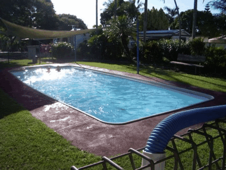 Oakwood Caravan Park - Tourism Caloundra 3