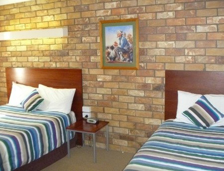 Burke And Wills Motor Inn Kingaroy - Tourism Caloundra 1