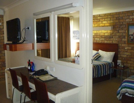 Burke And Wills Motor Inn Kingaroy - Tourism Caloundra 2
