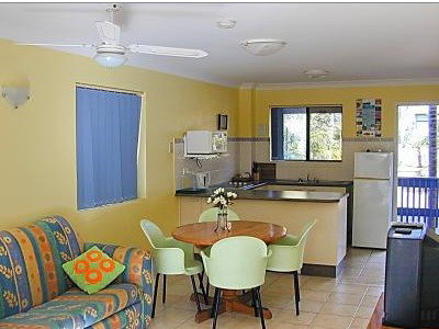 Leilani Serviced Apartments - Tourism Caloundra 2