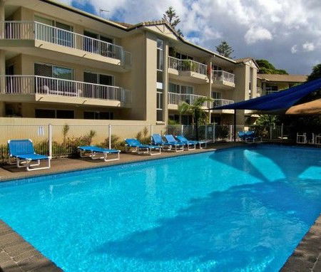 Paradise Grove Holiday Apartments - Tourism Caloundra 5