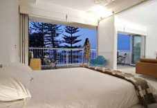 Hillhaven Holiday Apartments - Tourism Caloundra 0