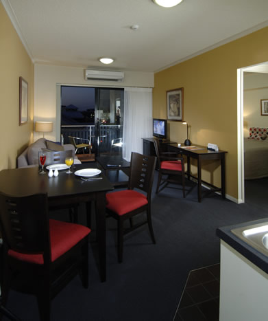 Central Brunswick Apartment Hotel - Tourism Caloundra 2