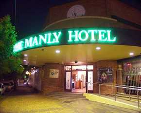 The Manly Hotel - Tourism Caloundra 0